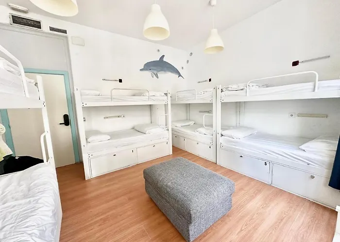 Mediterranean Hostel *