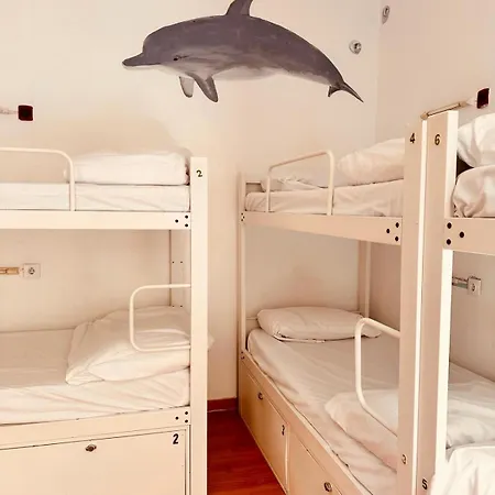 Mediterranean Vandrerhjem *