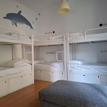 Mediterranean Vandrerhjem