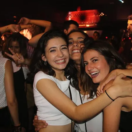 Vandrerhjem Mediterranean *