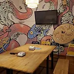 Mediterranean Hostel *