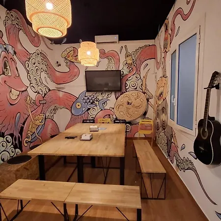 Mediterranean אכסניה ברצלונה