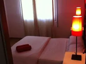 شباب ميديتيرانيان *